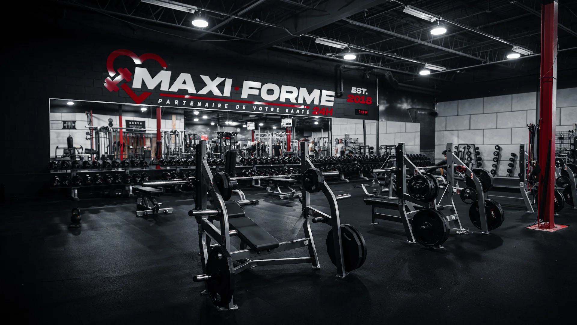Équipements du gym MaxiForme Saint-Nicolas